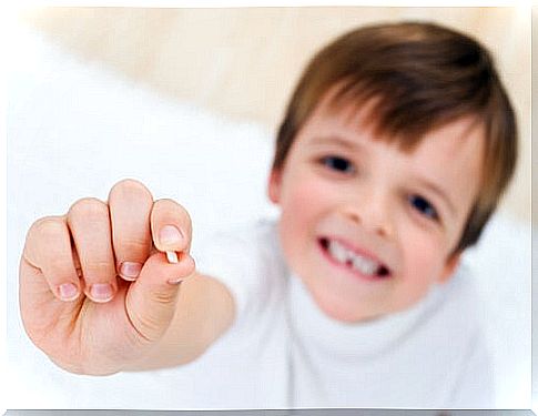 How to act if my child has broken a tooth after a blow?