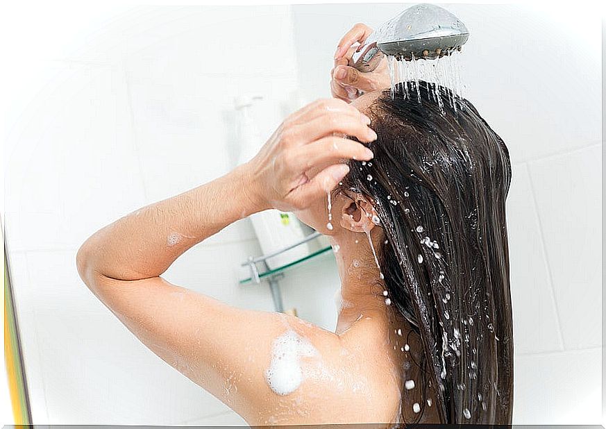 Is it good to wash your hair every day?  Know the benefits