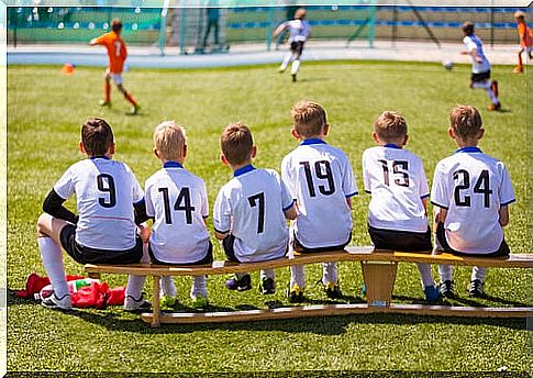 Sports for kids that encourage teamwork