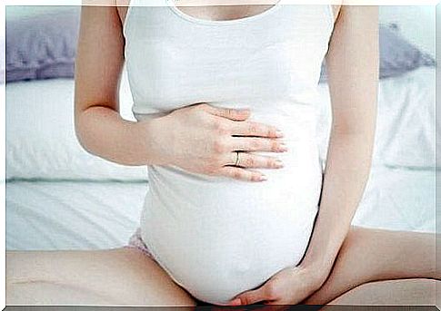 Many massages during pregnancy can be done at home.